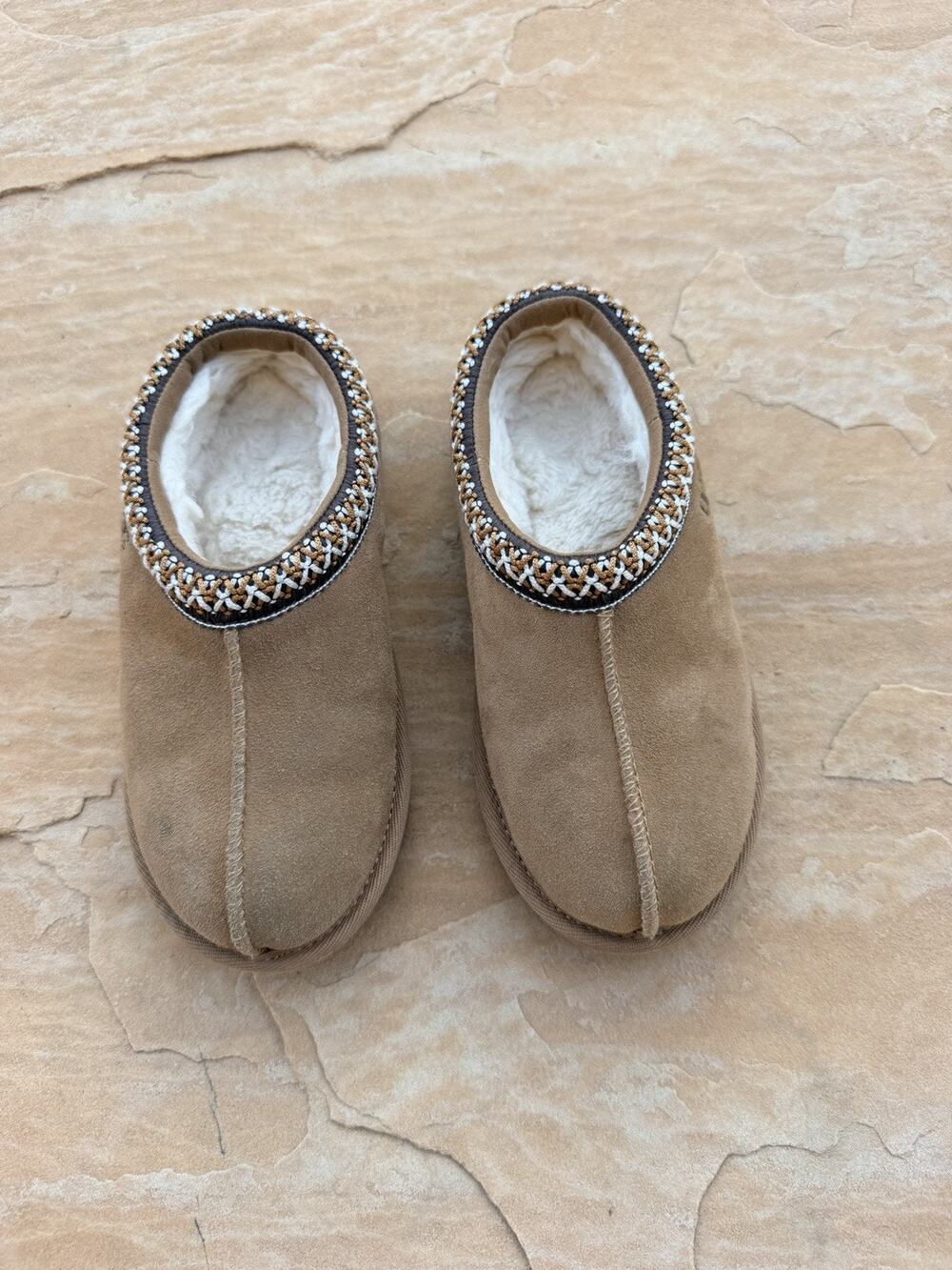 UGG Kids tasman Size Us12 Girls Slippers Beige Brown EUC JS